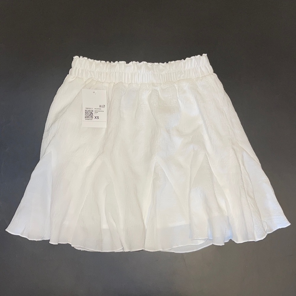 Forever 21 Flowy High Rise Mini Skirt